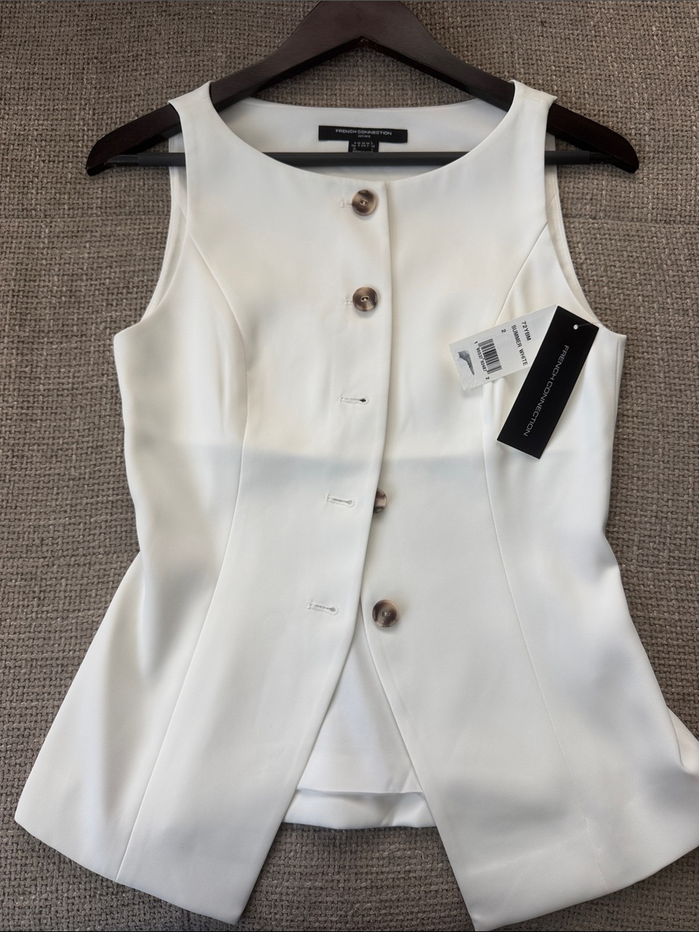 French Connection White Sleeveless Button-Front Shell with Tortoiseshell Buttons